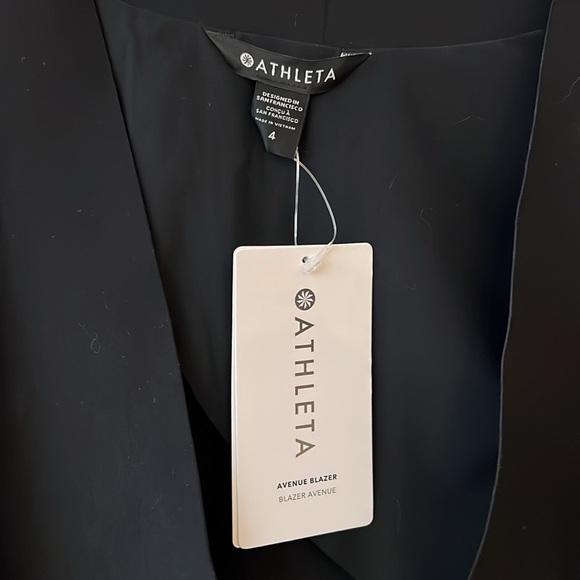 Athleta Avenue Blazer - Picture 2 of 3